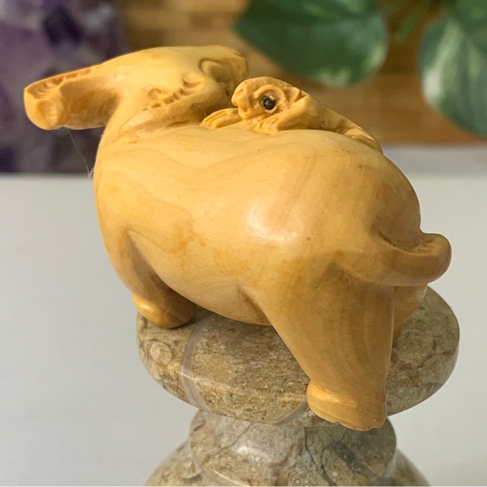 Ox Water Buffalo Netsuke Figurine Hand Carved Boxwood Wooden Animal Carving 2.8" - Picture 9 of 14